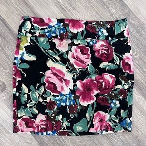 Forever 21 Floral mini skirt